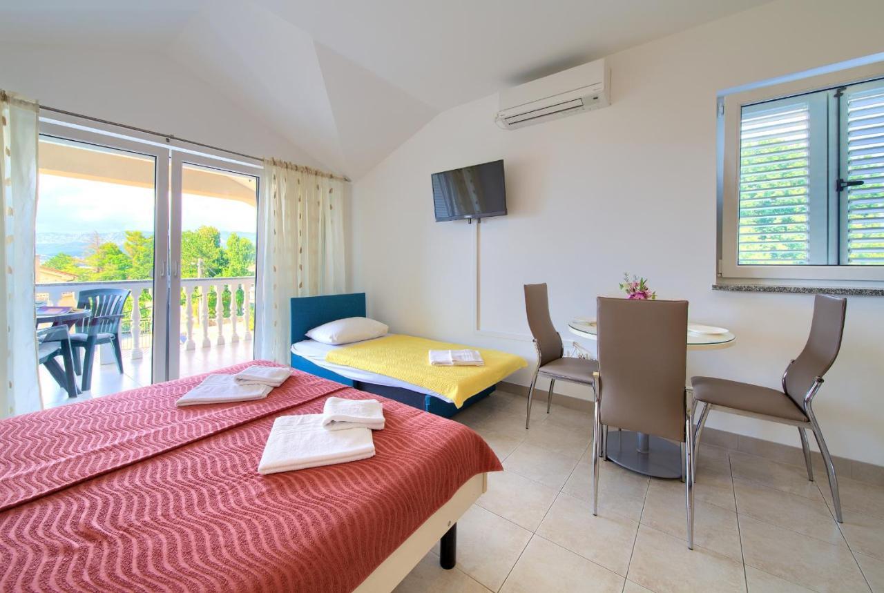 Apartments Ivica Krk Island Šilo Zewnętrze zdjęcie