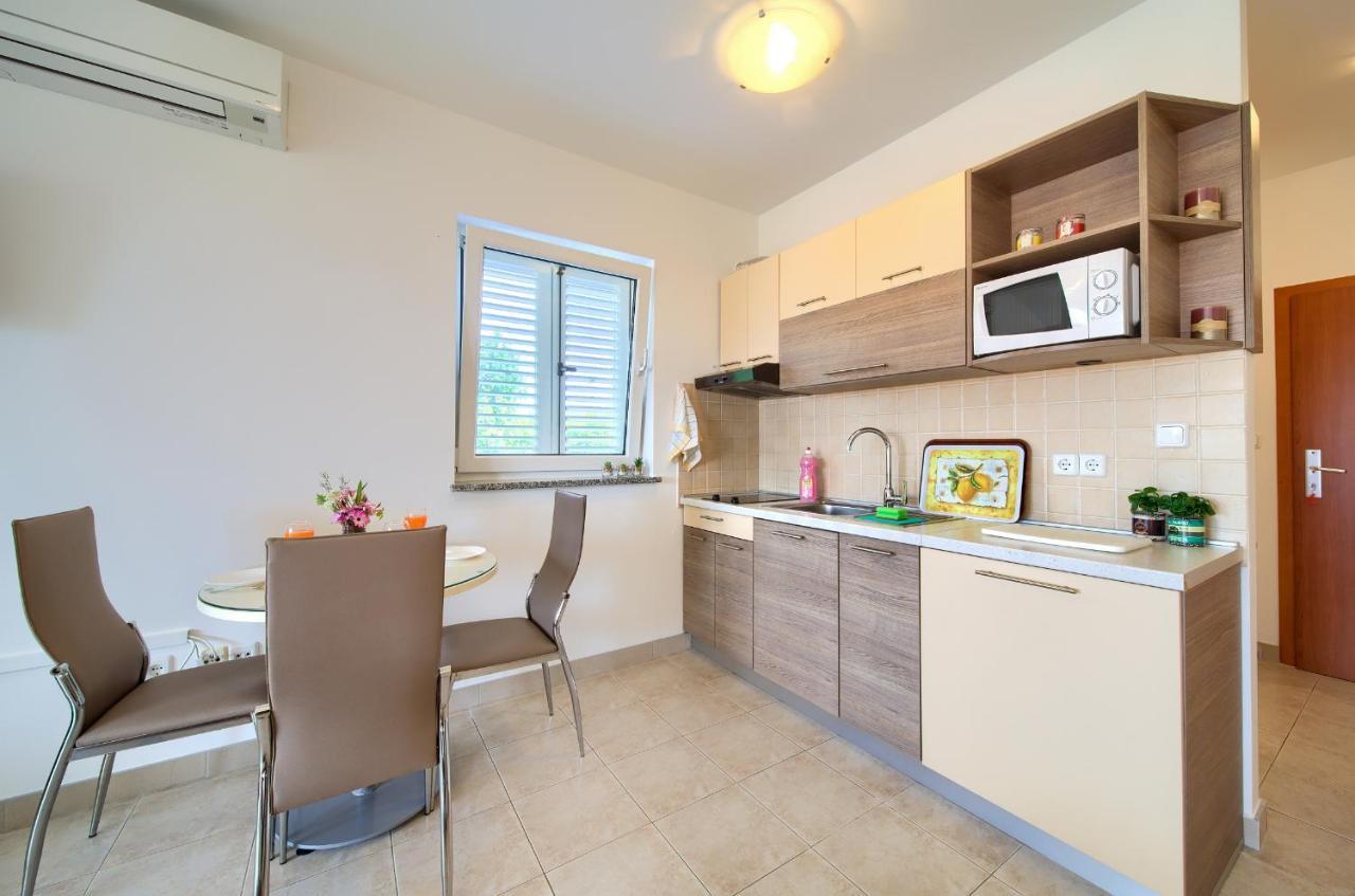 Apartments Ivica Krk Island Šilo Zewnętrze zdjęcie