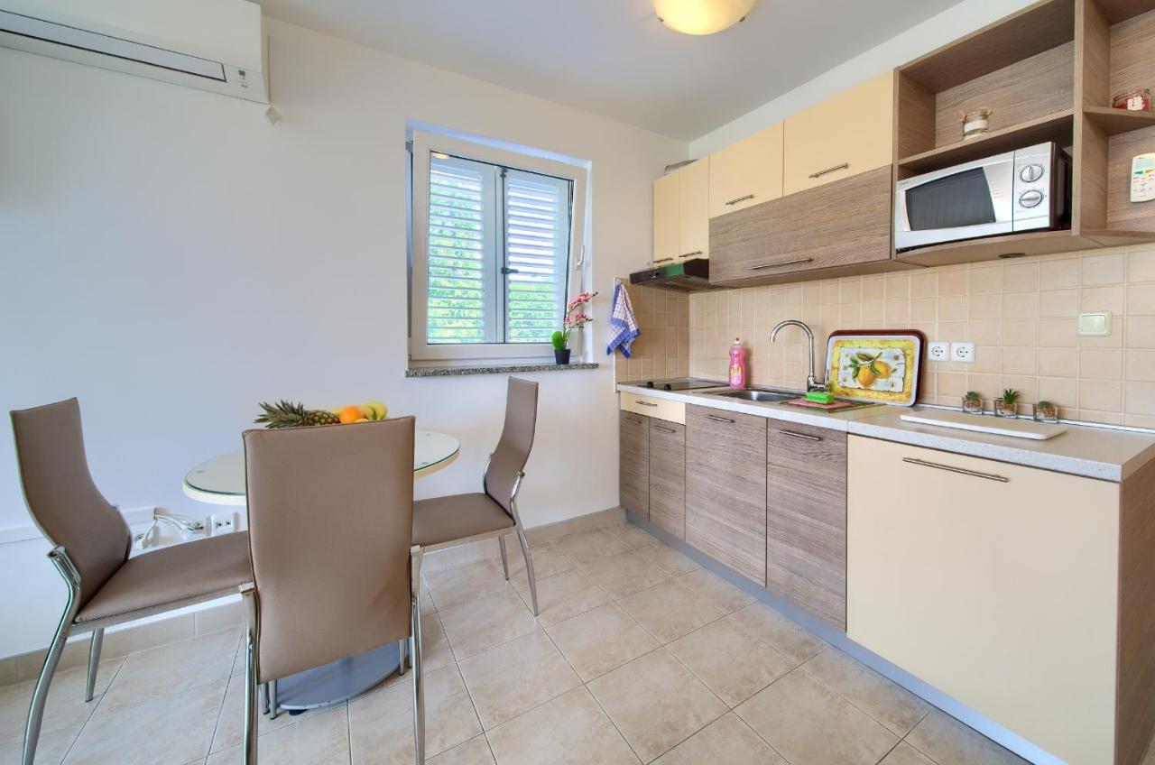 Apartments Ivica Krk Island Šilo Zewnętrze zdjęcie