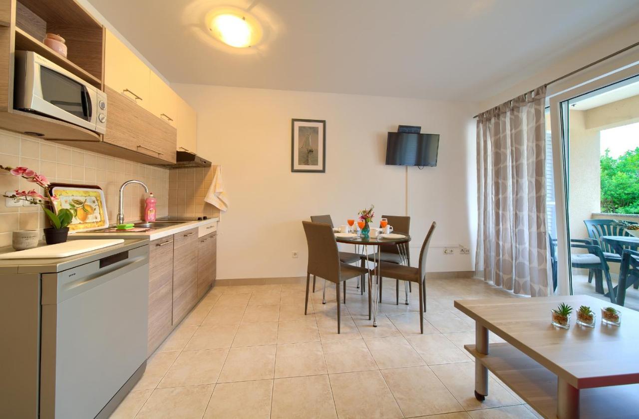 Apartments Ivica Krk Island Šilo Zewnętrze zdjęcie