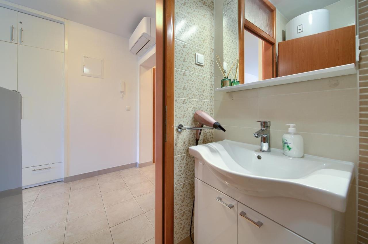 Apartments Ivica Krk Island Šilo Zewnętrze zdjęcie